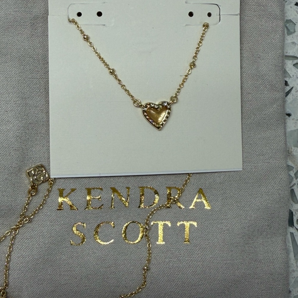 Kendra Scott Gold Heart Pendant Necklace
